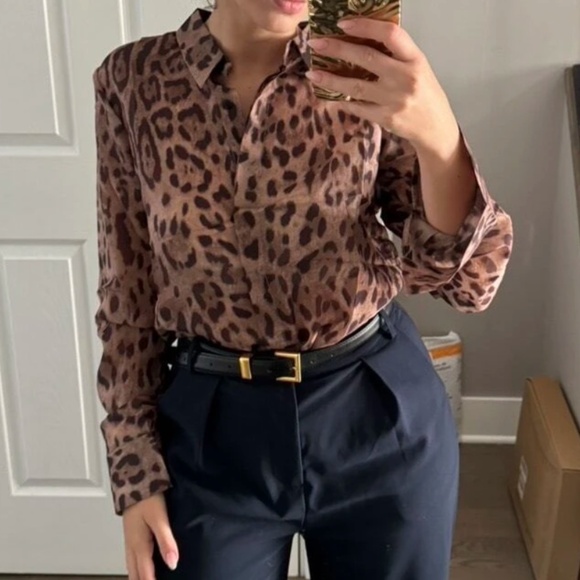 Leopard print loose fit Button Down Shirt - Picture 2 of 8